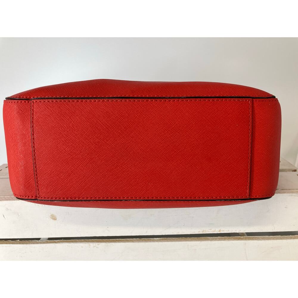 MICHAEL KORS, LARGE ORANGE-RED SAFFIANO LEATHER SHOULDER BAG - Picture 7 of 15